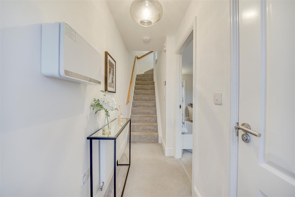 Property photo 2 of 20 Dsc_0201-Dsc_0205.Jpg