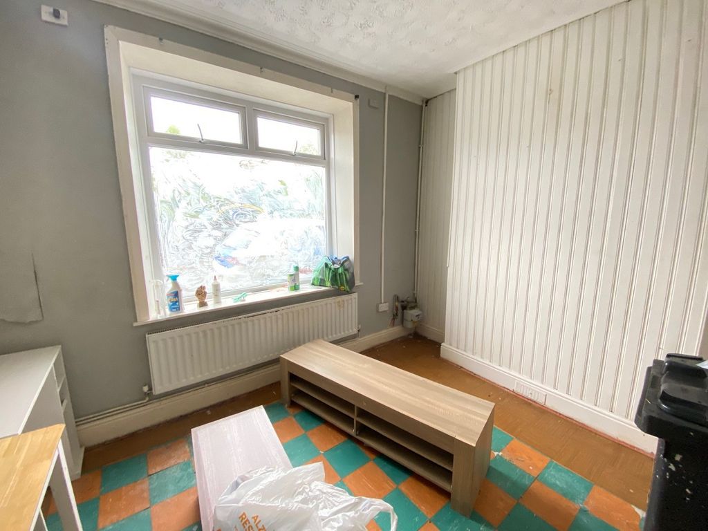 Property photo 2 of 11 Not Specified