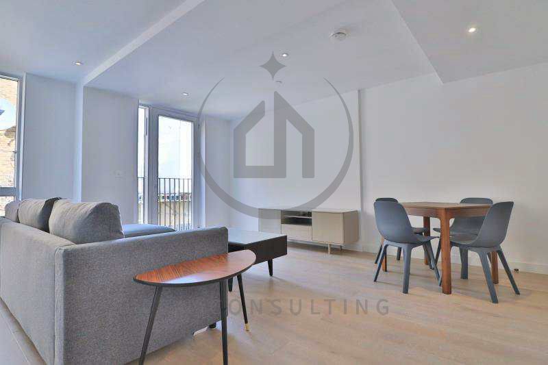 Property photo 2 of 8