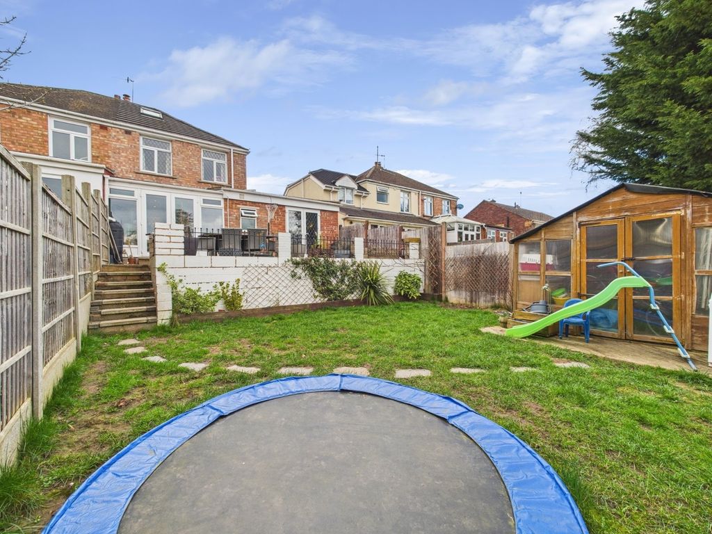 Property photo 1 of 13 Picture No. 02