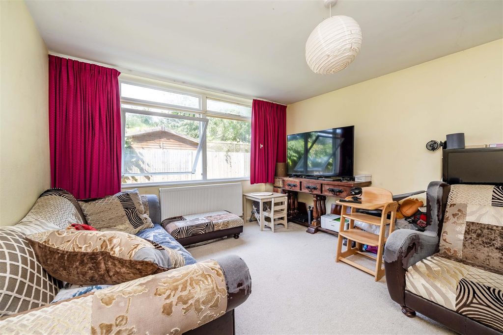 Property photo 2 of 6 2.Jpg