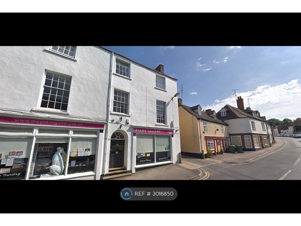 Property photo 1 of 3 Front Aspect -Looking Up London Street