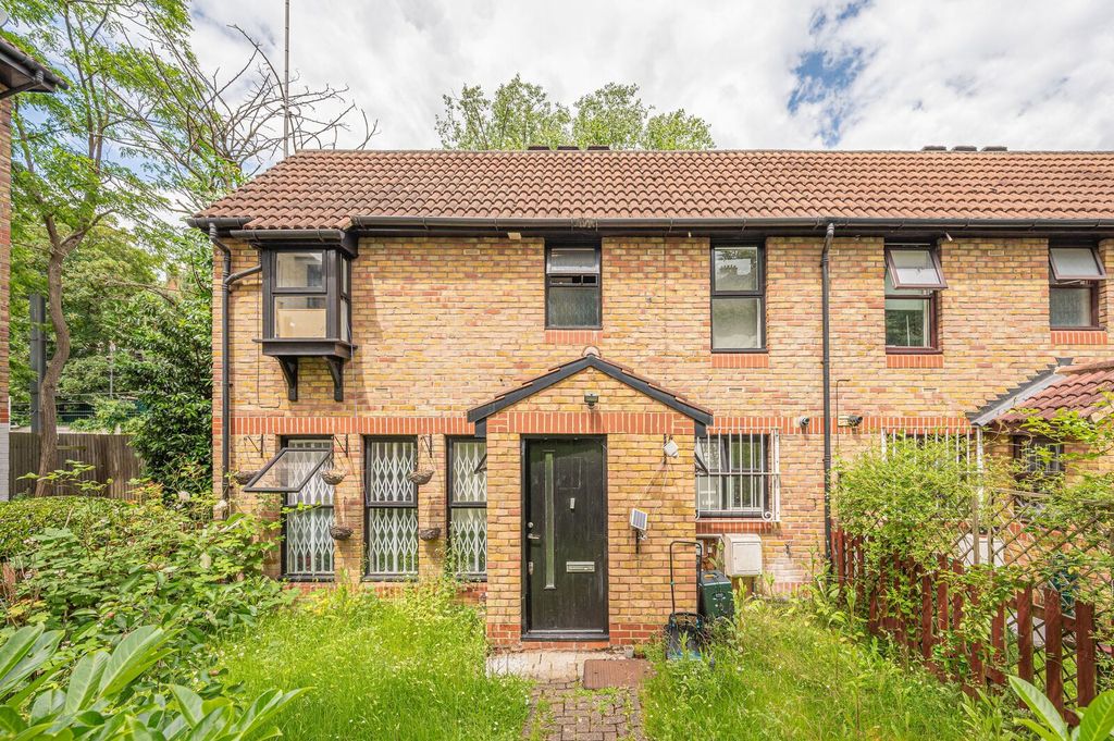 Property photo 1 of 13