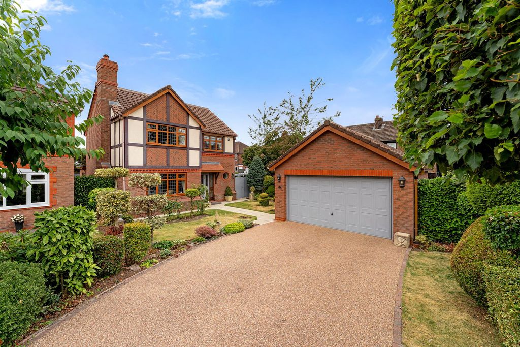 Property photo 1 of 39