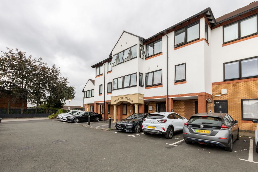 Property photo 1 of 6 Img_4953_1