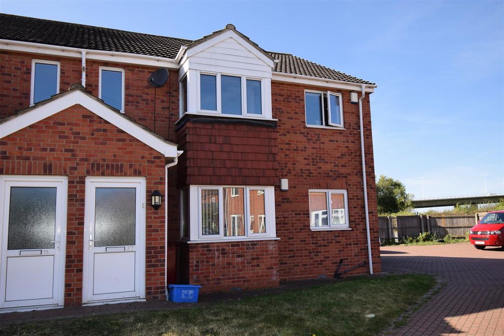 Property photo 1 of 7 Front.Jpg