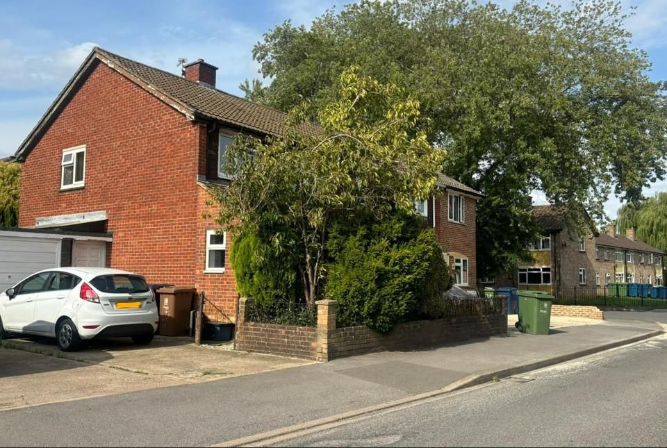 Property photo 1 of 17 External View