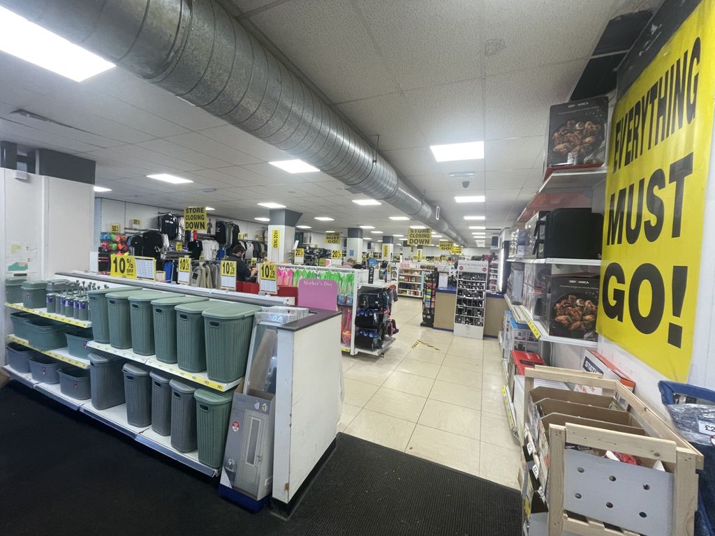 Property photo 3 of 4