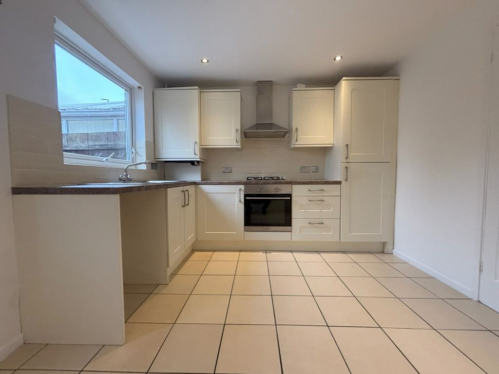 Property photo 2 of 10 B.Ki