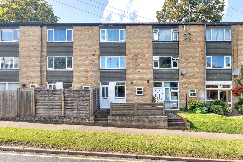 Property photo 1 of 18