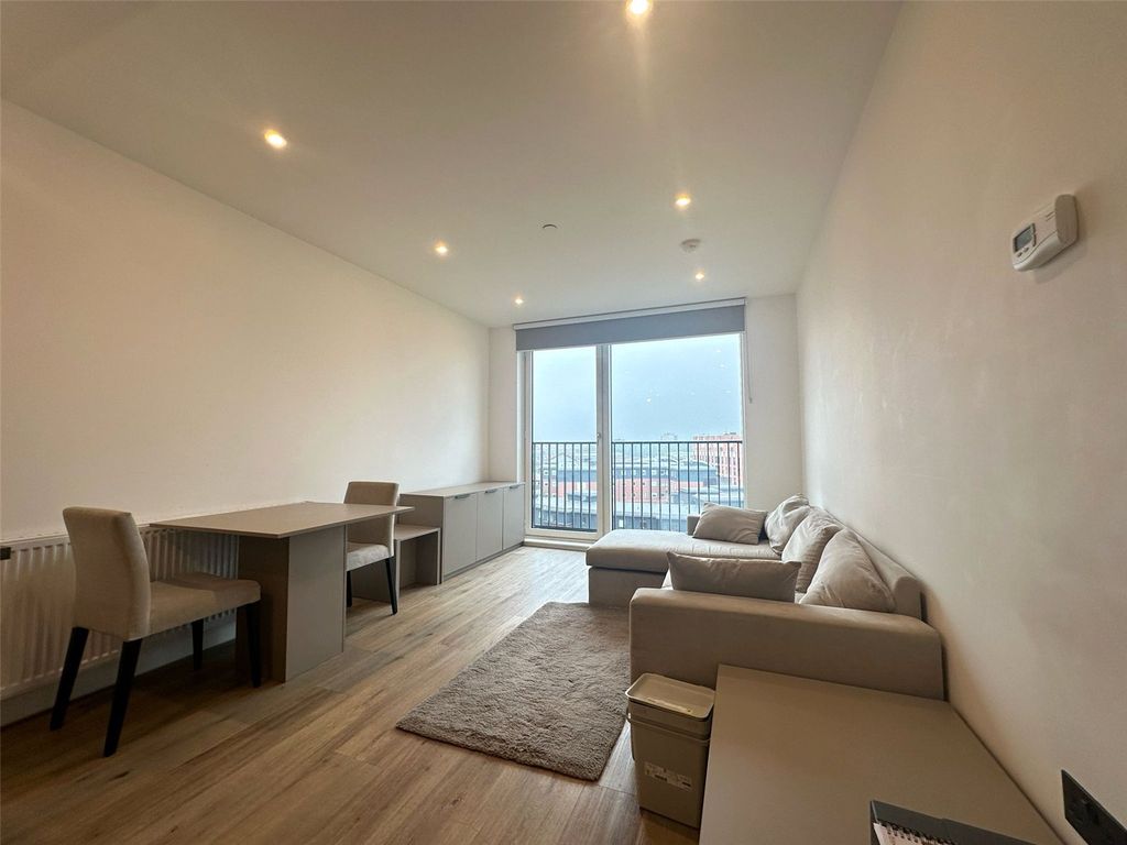 Property photo 1 of 11 Picture No. 01