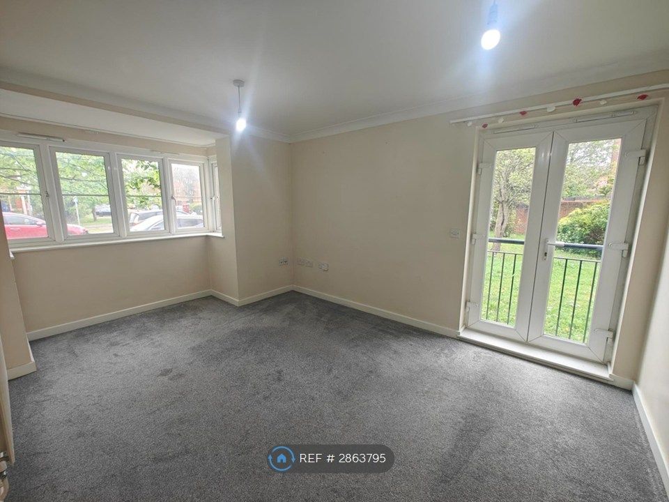 Property photo 3 of 10