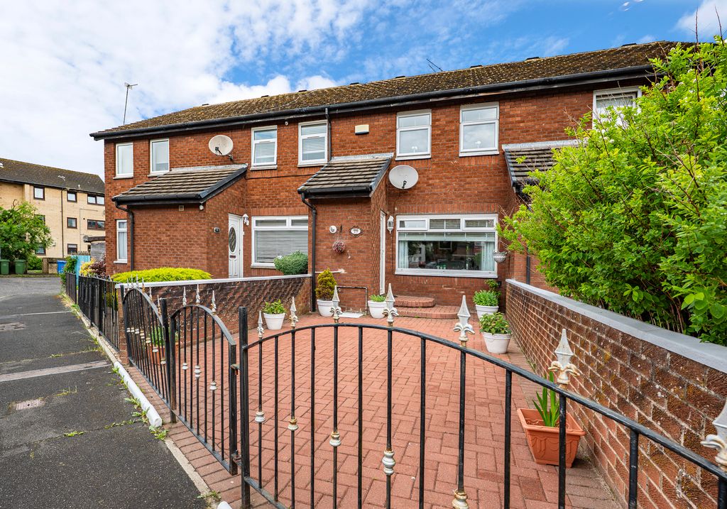 Property photo 1 of 36