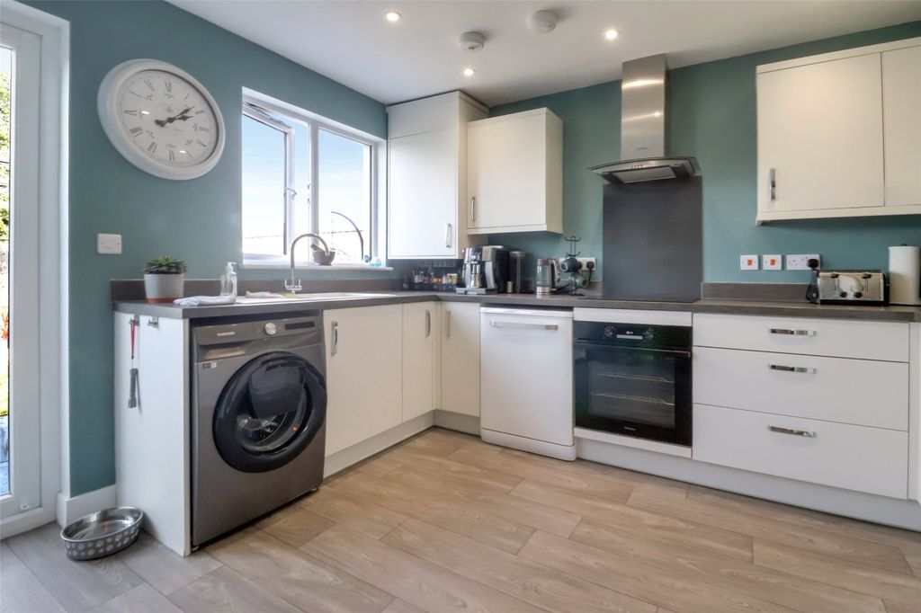 Property photo 3 of 12 Picture No. 08