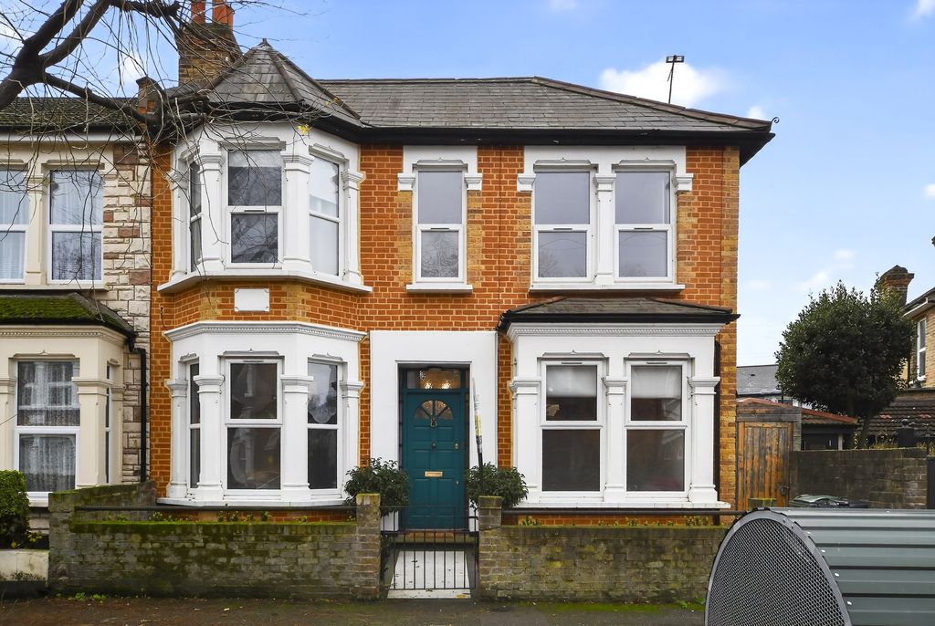 Property photo 1 of 20