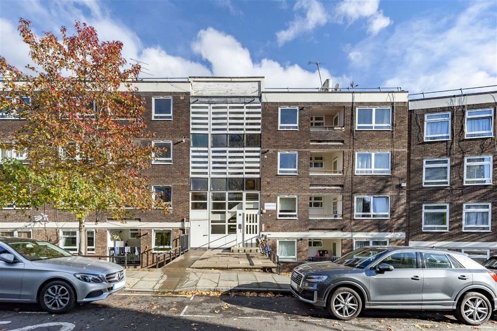 Property photo 1 of 8