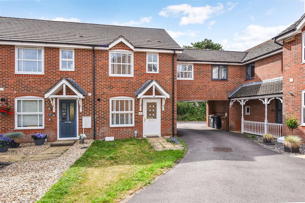 Property photo 1 of 13 Ph21_6136827.Jpg