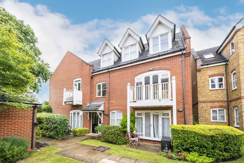 Property photo 1 of 7