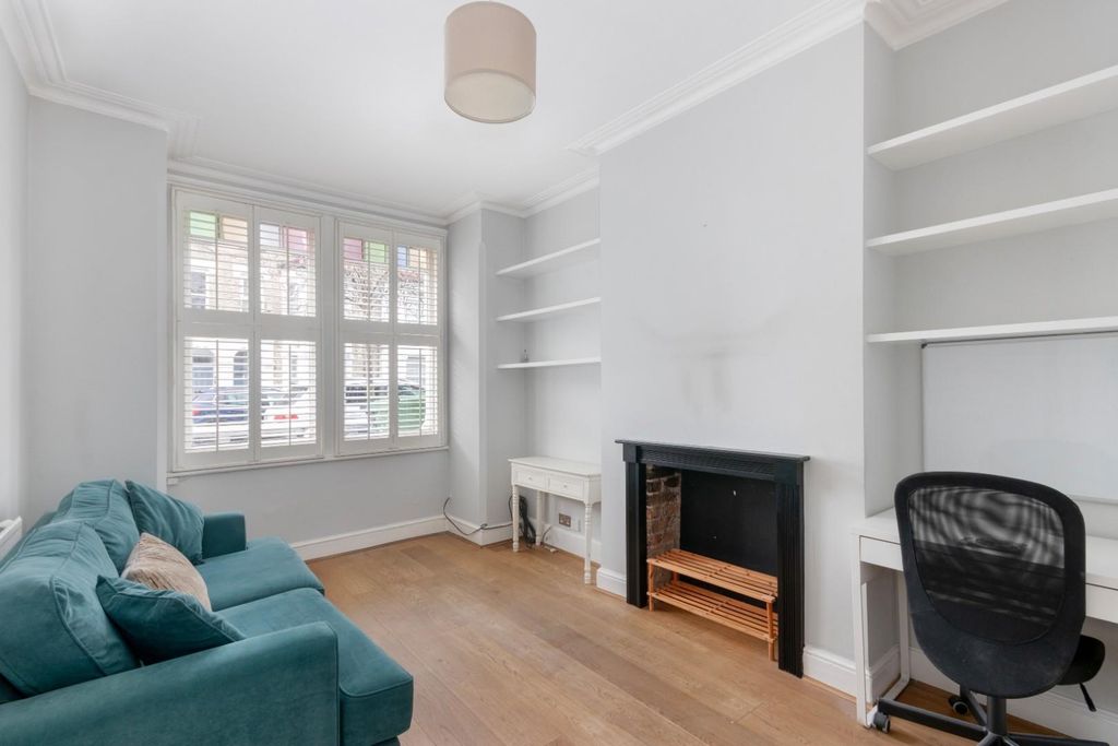 Property photo 2 of 8 Percy Road 26 Ph1.Jpg