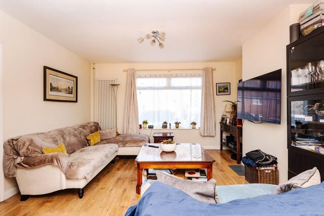 Property photo 3 of 16 Living Room