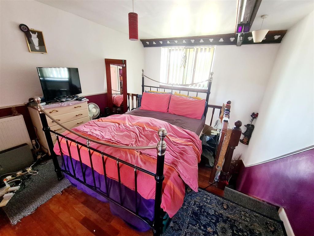 Additional image 7 of 2 bed maisonette for saleWooda Road, Launceston PL15