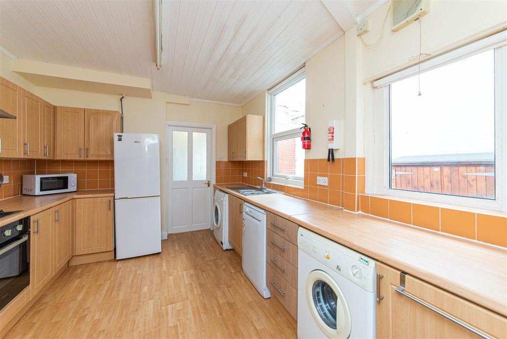 Property photo 3 of 30 Edit-5863.Jpg