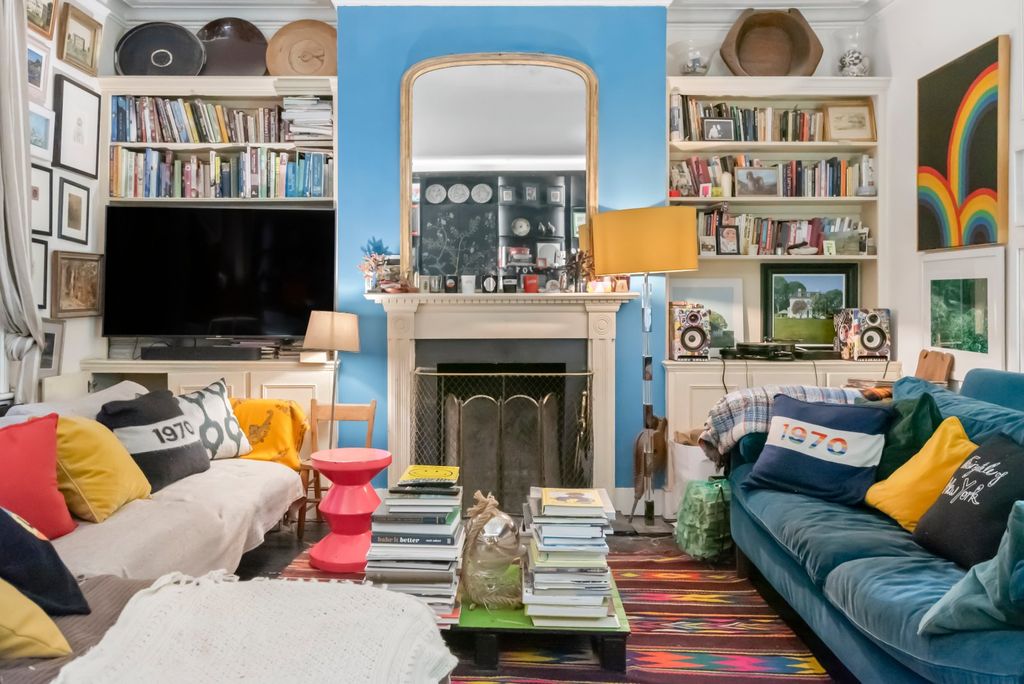 Property photo 3 of 11