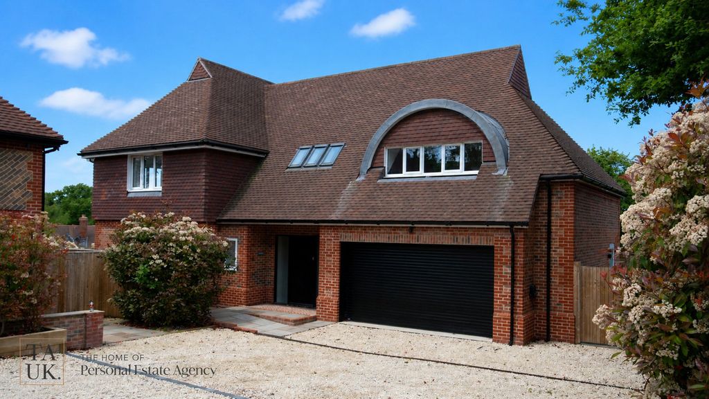 Property photo 1 of 23