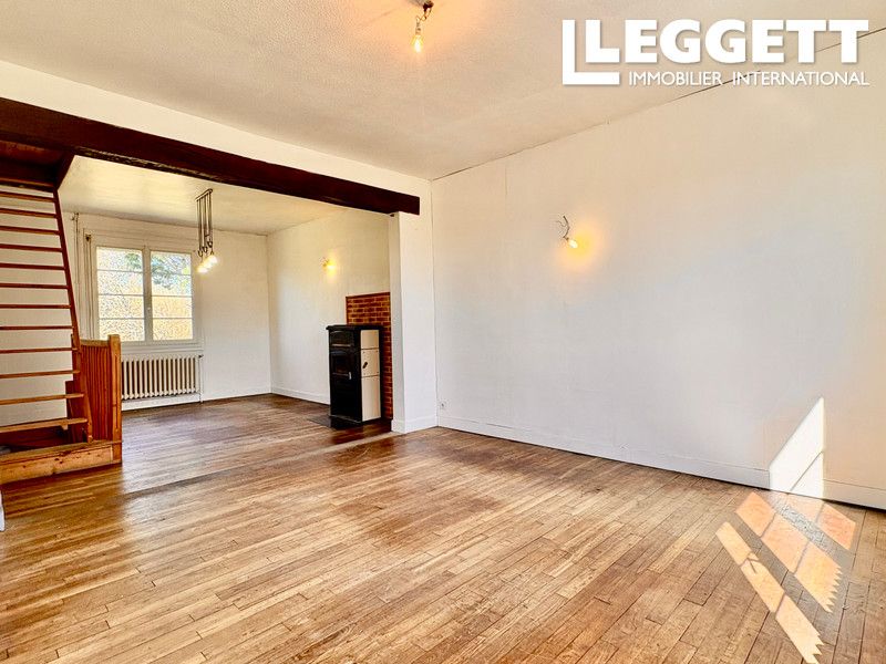 Property photo 2 of 10