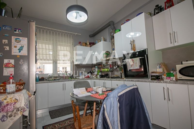 Property photo 3 of 25