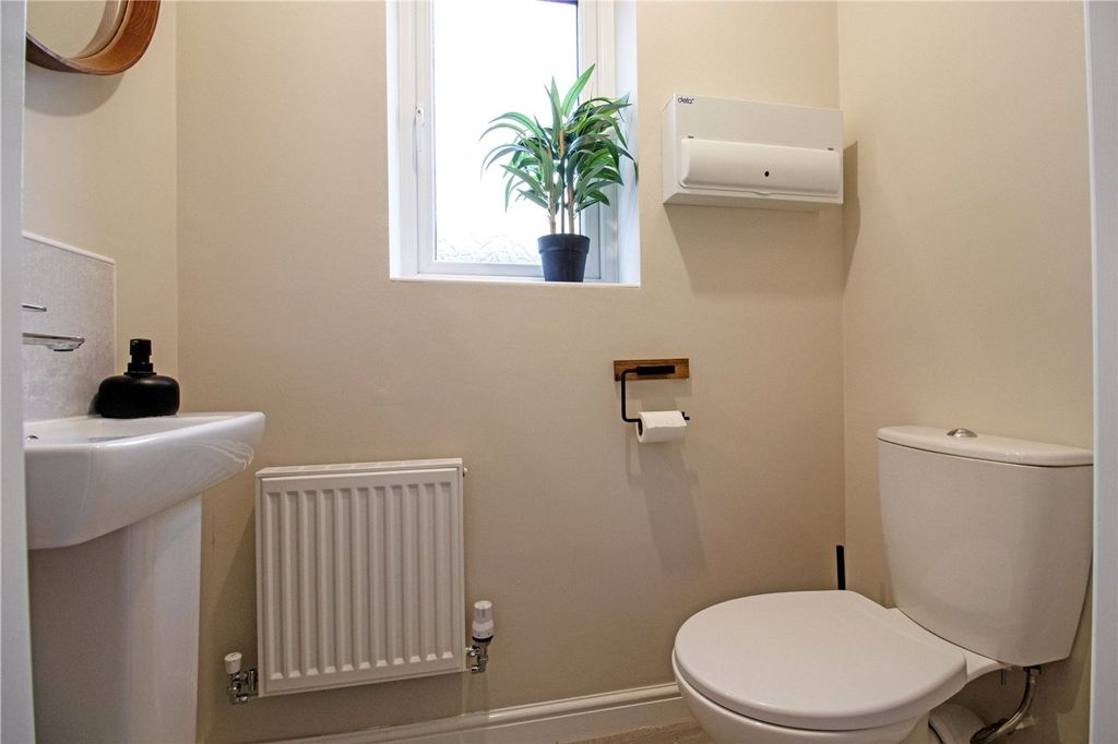 Property photo 3 of 17 Picture No. 03