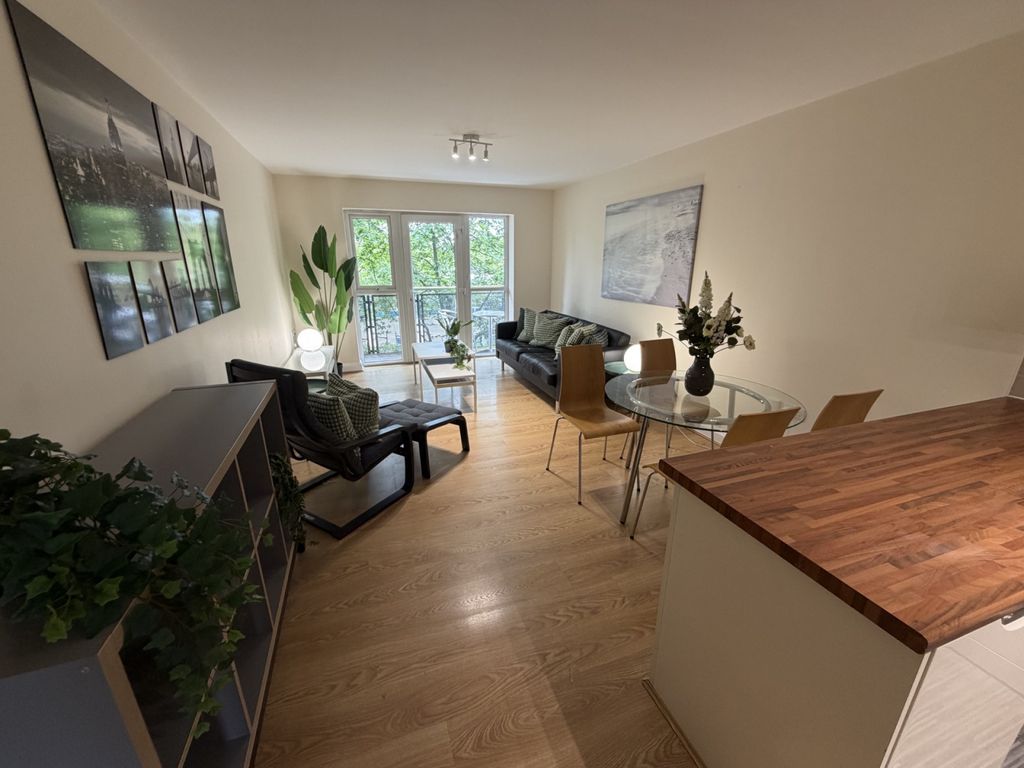 Property photo 3 of 12 Gallery