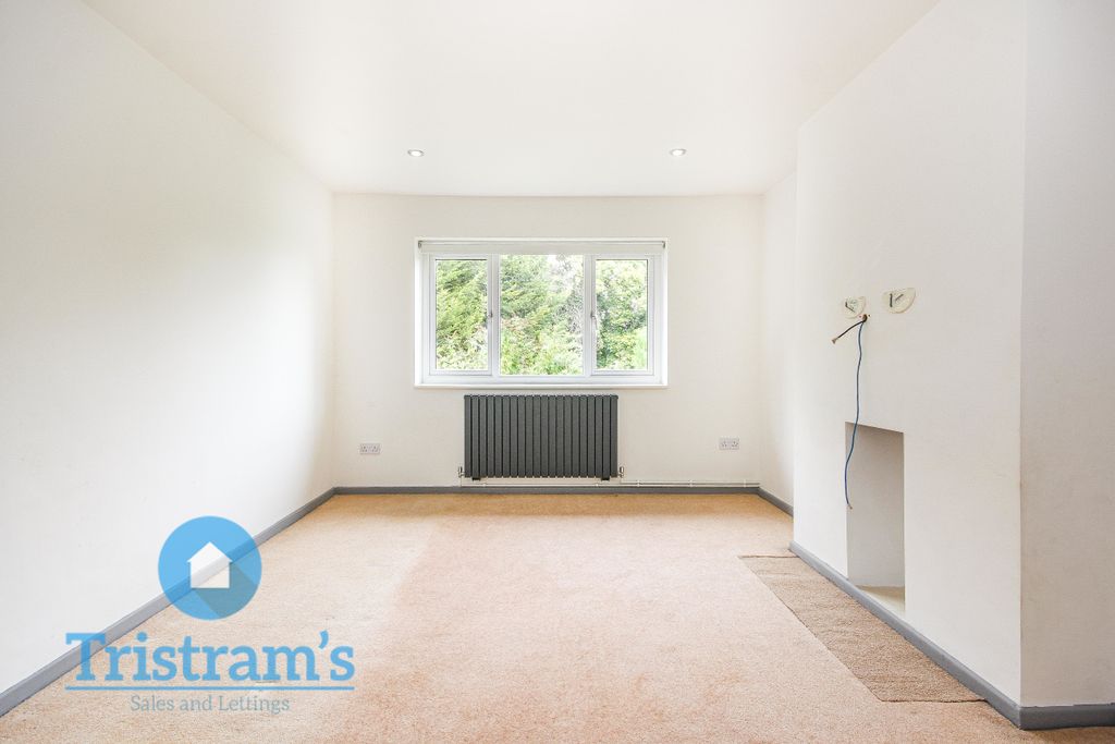 Property photo 2 of 13 Img_4033