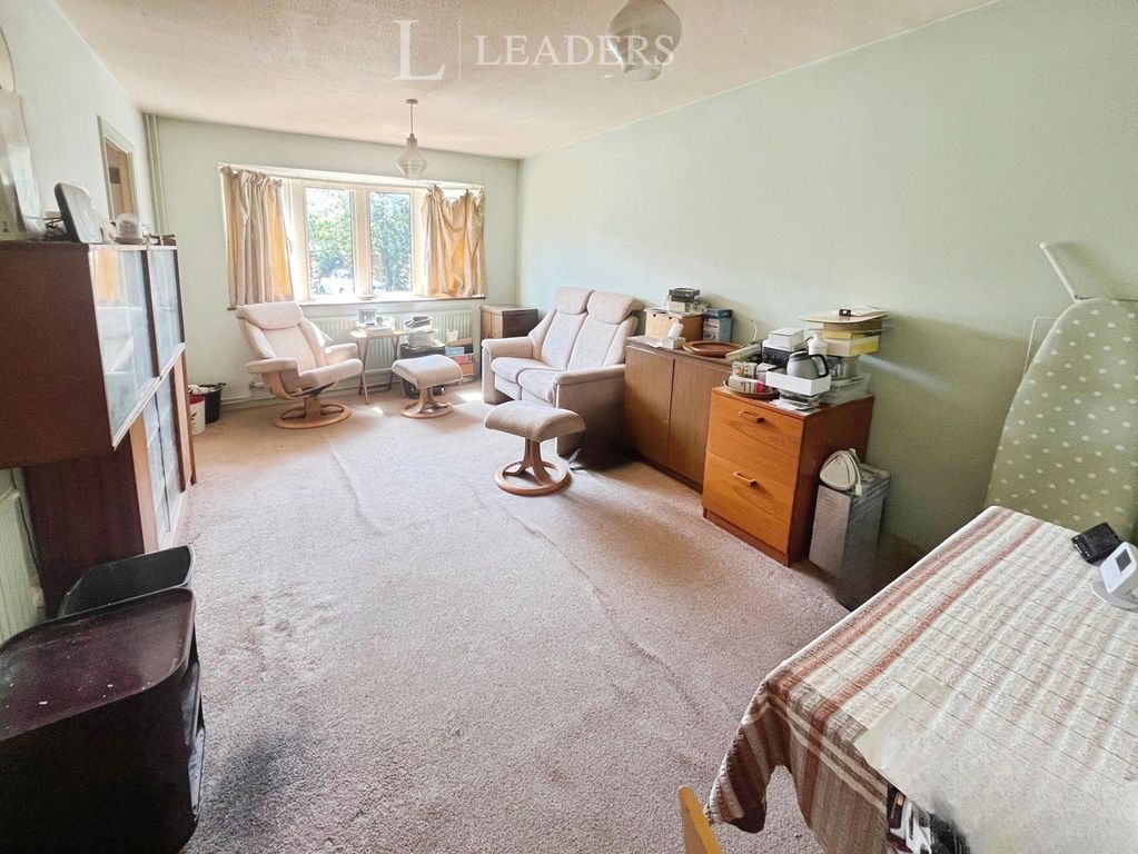 Property photo 3 of 5 Pbox-Img.Jpg