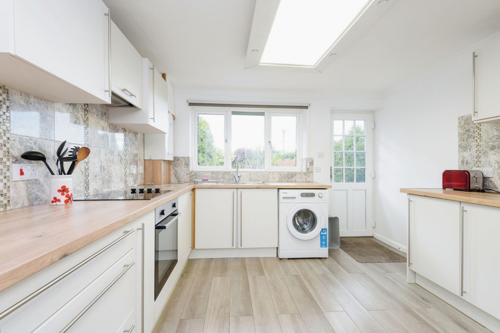Additional image 19 of 7 bed detached bungalow for saleForge Lane, Sutton CT15