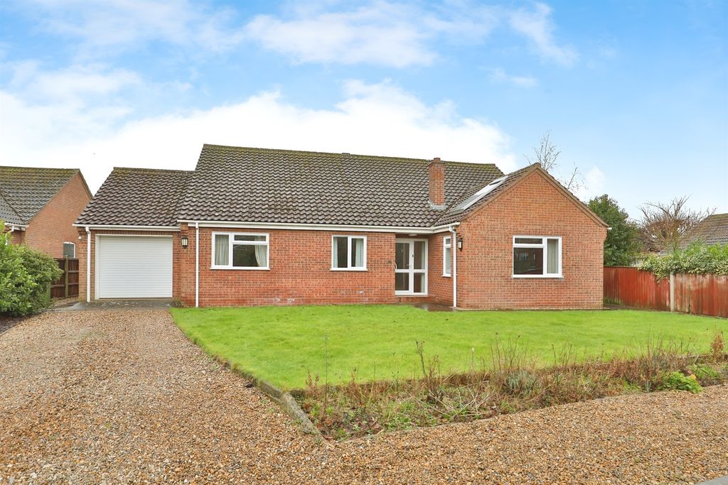 Property photo 1 of 16