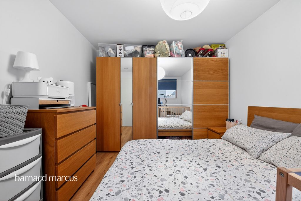 Property photo 3 of 20