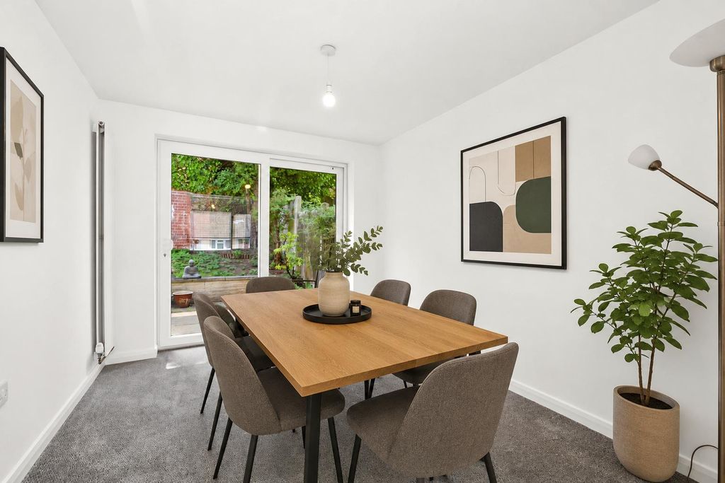 Property photo 3 of 19 Vf_2.Png