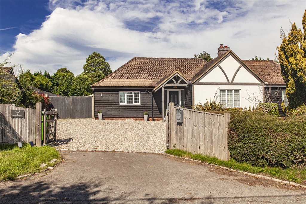 Property photo 1 of 31