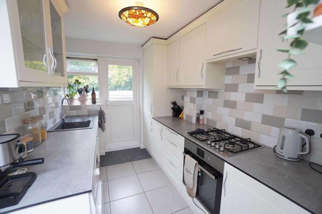 Property photo 2 of 15 Photo 1