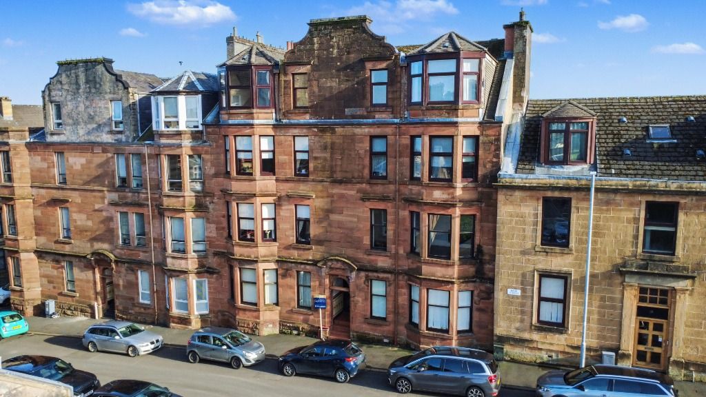 Property photo 2 of 13