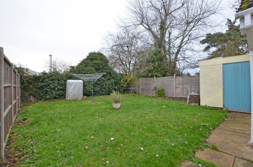 Property photo 3 of 12