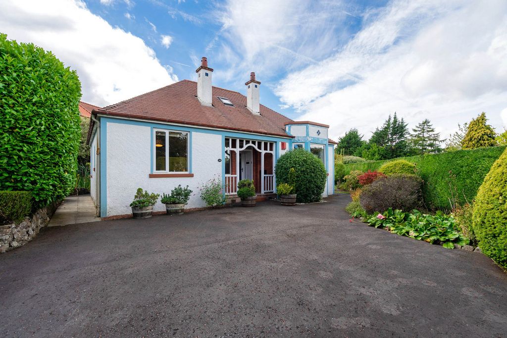 Property photo 1 of 50