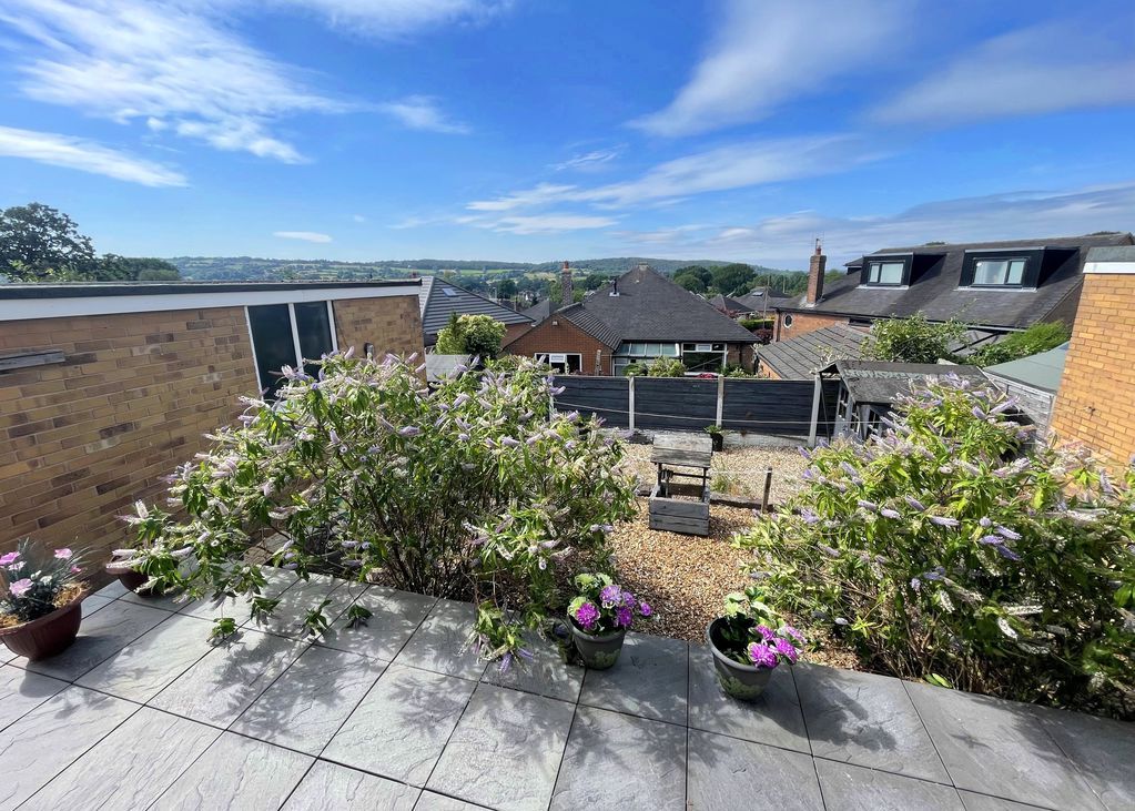 Property photo 2 of 25 Rear Garden & Views