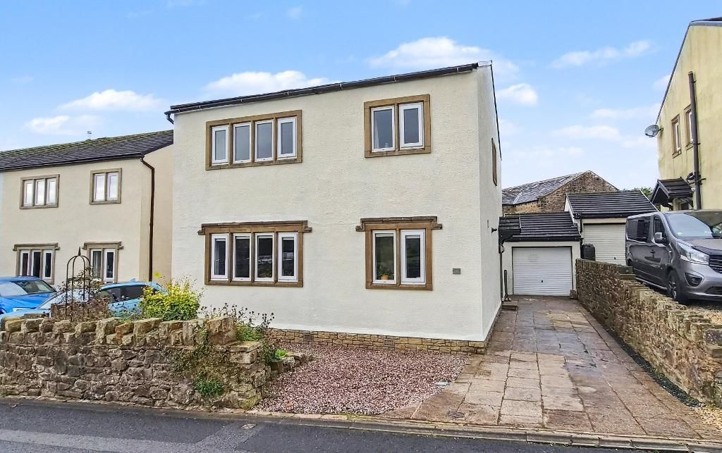 Property photo 1 of 24