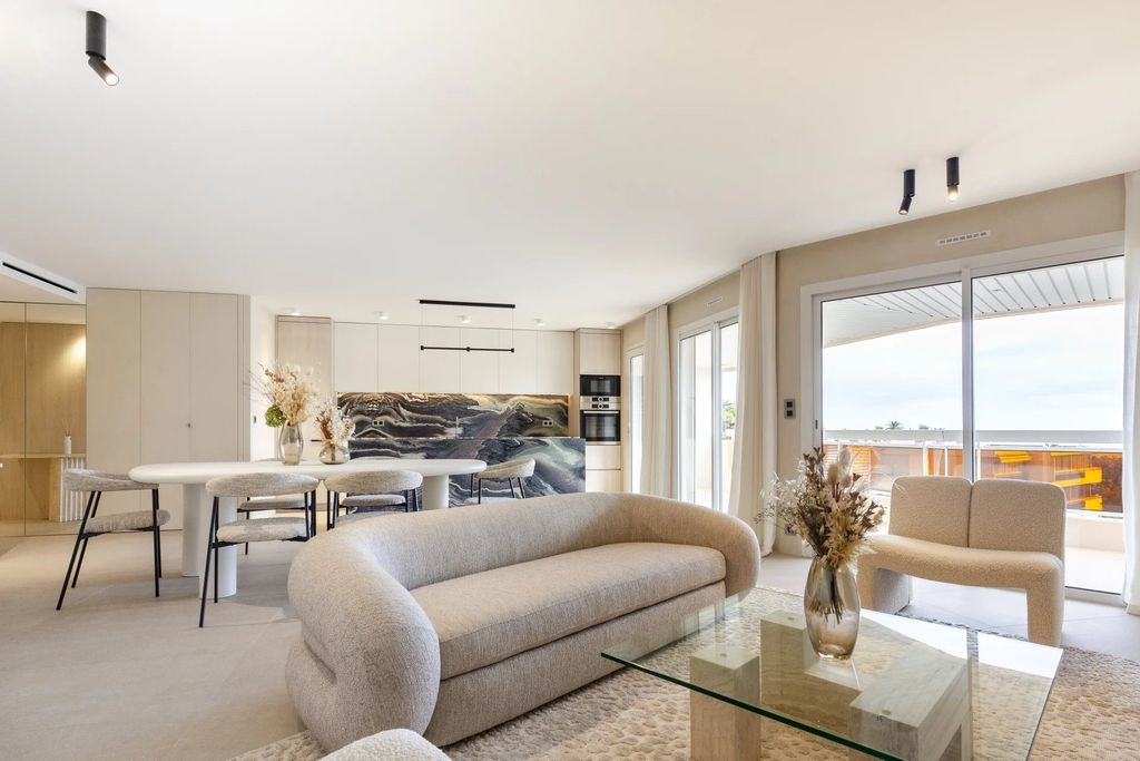Property photo 1 of 30 Cannes Basse Californie