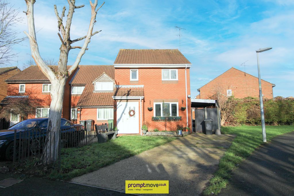 Property photo 1 of 15 Na