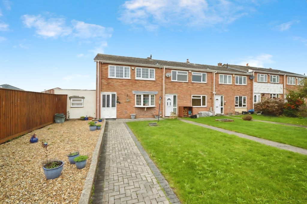 Property photo 2 of 14