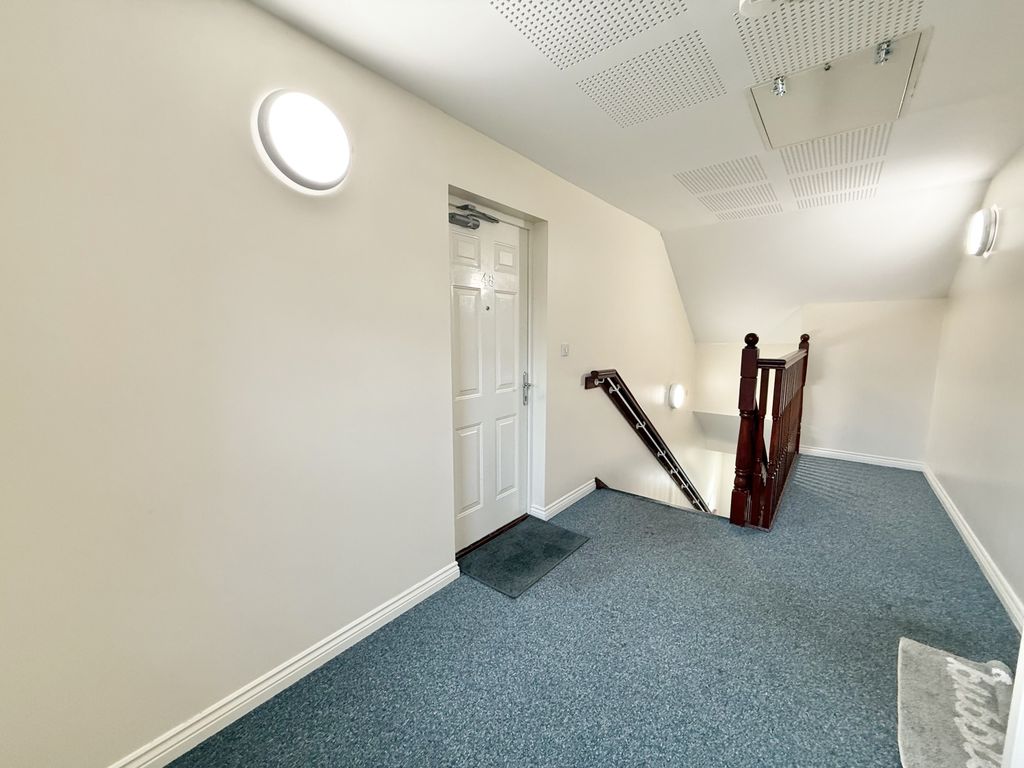 Property photo 3 of 12 Img_6841