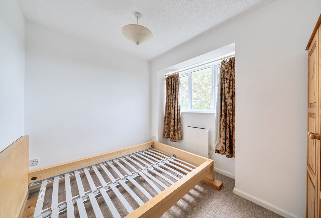 Property photo 2 of 14 1470568-7-6A32B66...